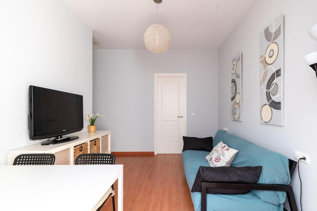 Comodo Apartamento En アルモンテ エクステリア 写真